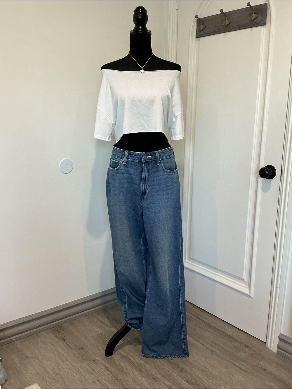 Hollister Wide-Leg Jeans in Blue Denim